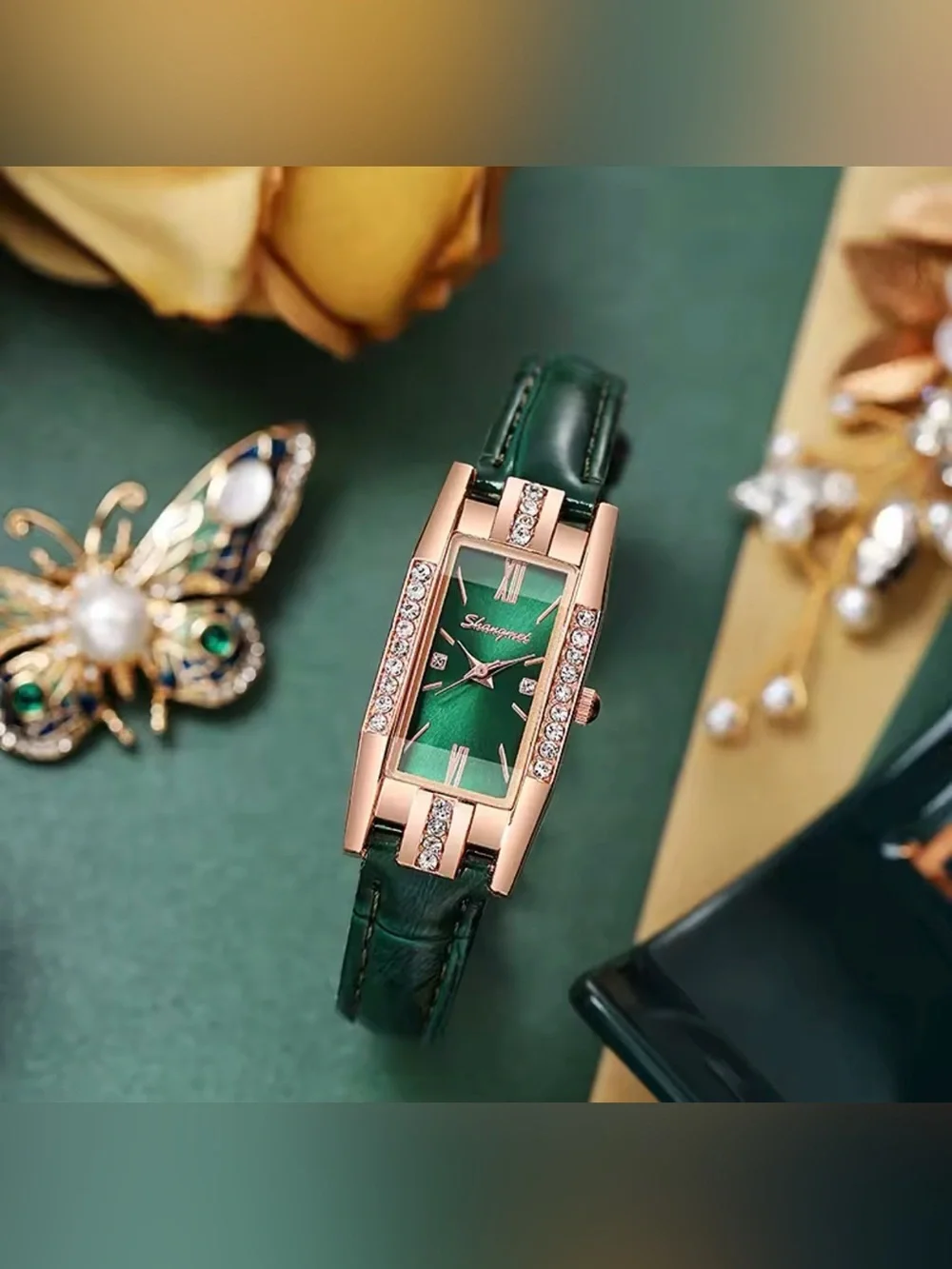 Italian Luxury Boutique Women’s Watch Set 2 Crystal Vegan Leather Strap NWOT